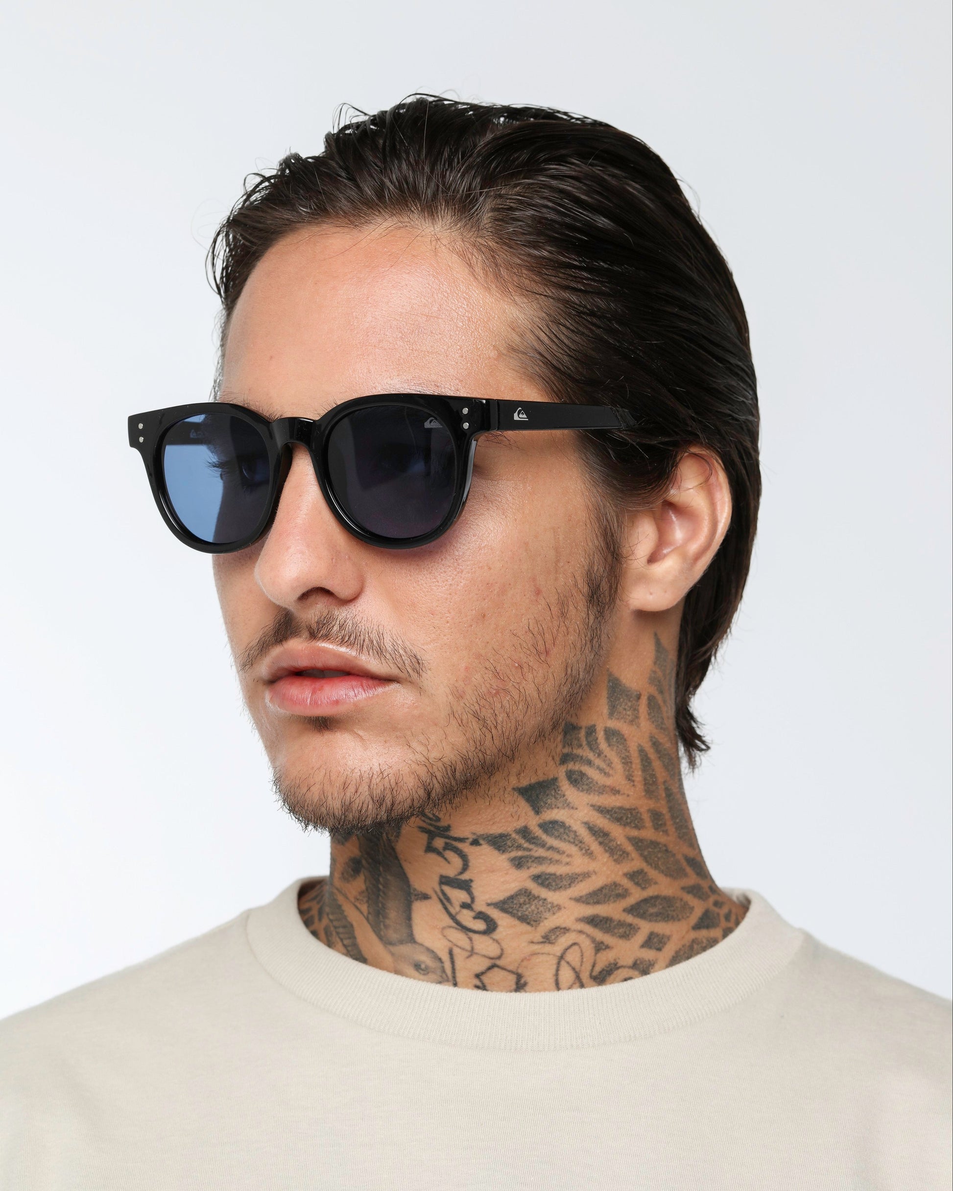 Óculos de Sol Quiksilver Milan - Preto/Azul