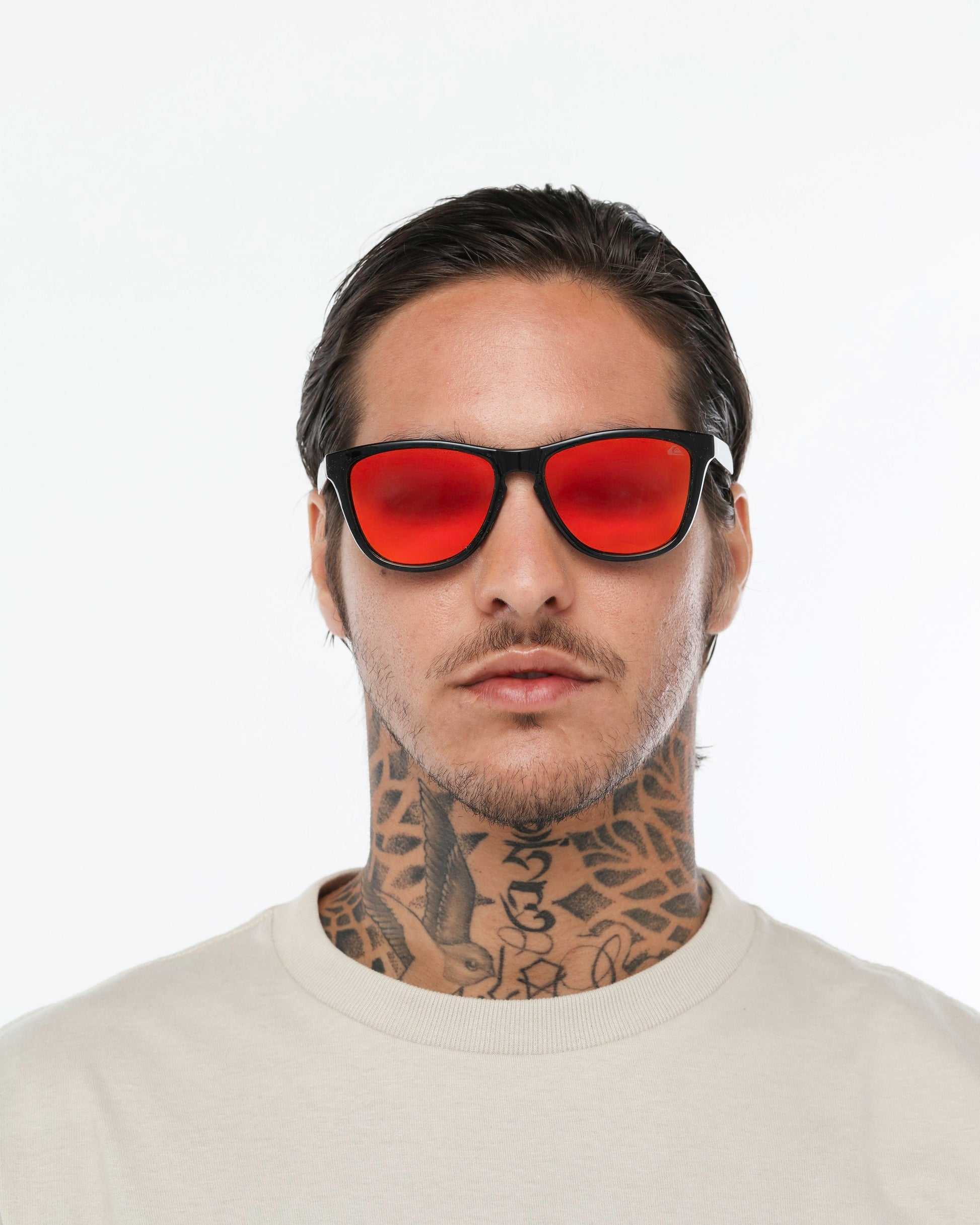 Óculos de Sol Quiksilver Maresias - Preto/Vermelho Espelhado