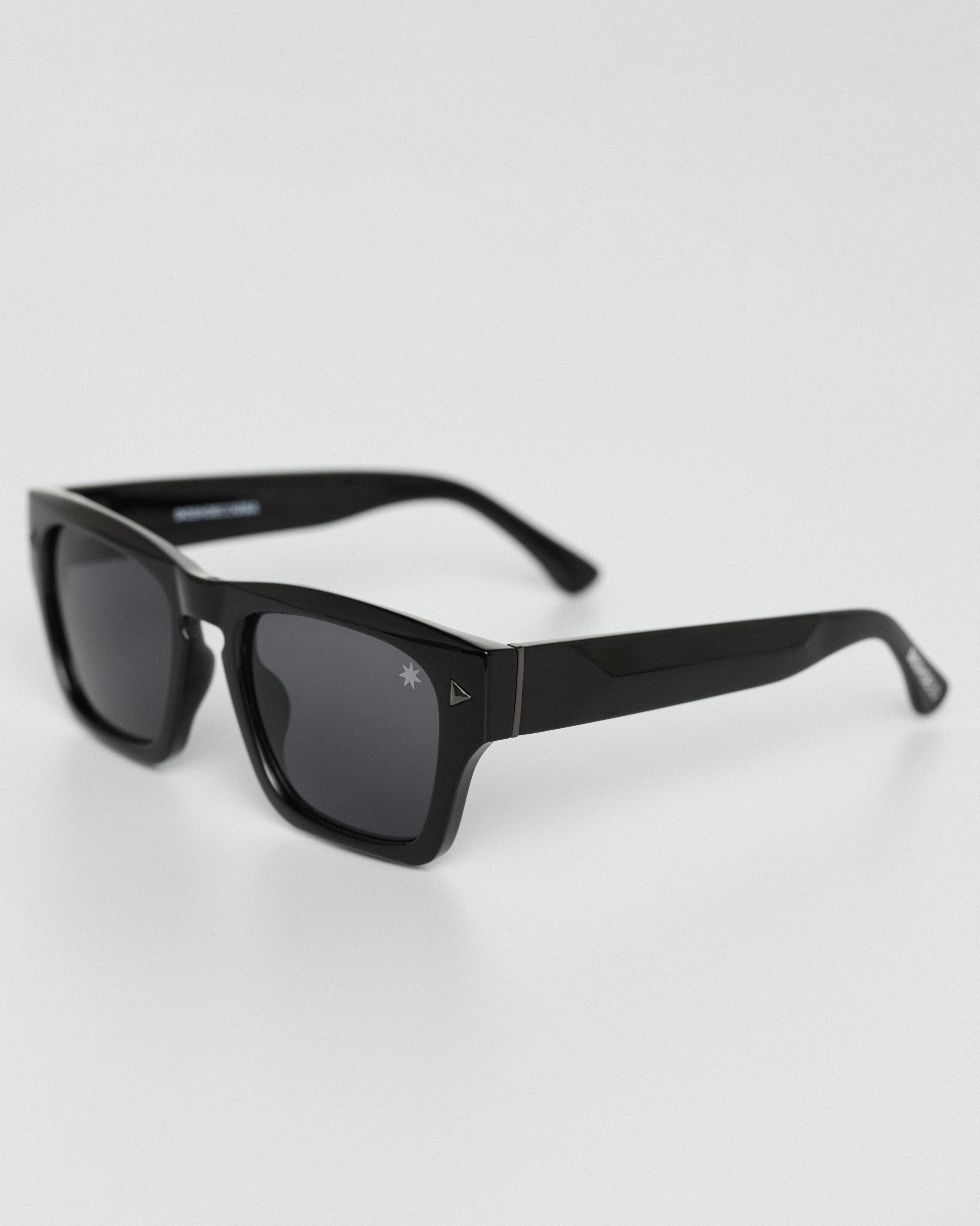 Óculos de Sol DC Manual - Preto/Cinza