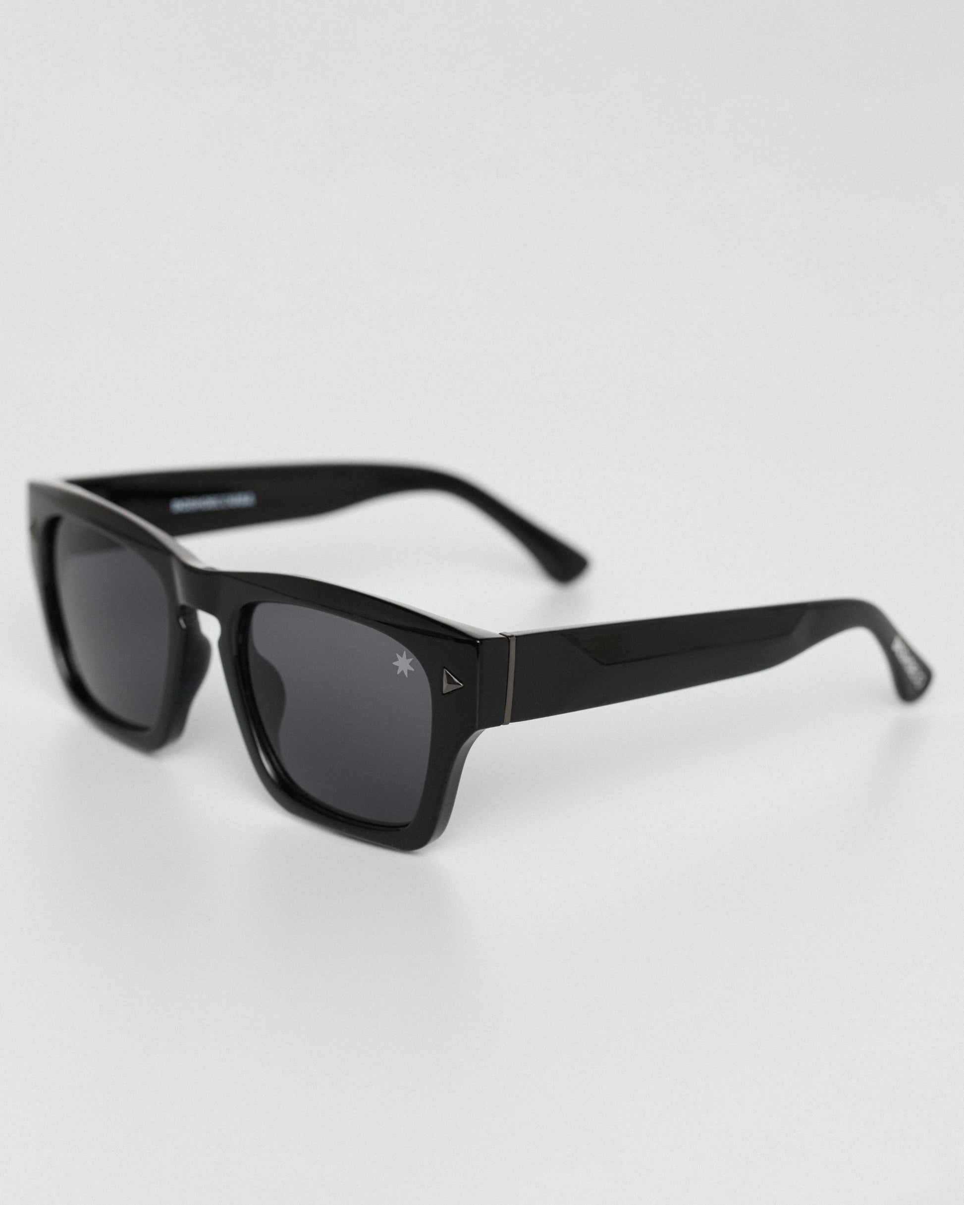 Óculos de Sol DC Manual - Preto/Cinza