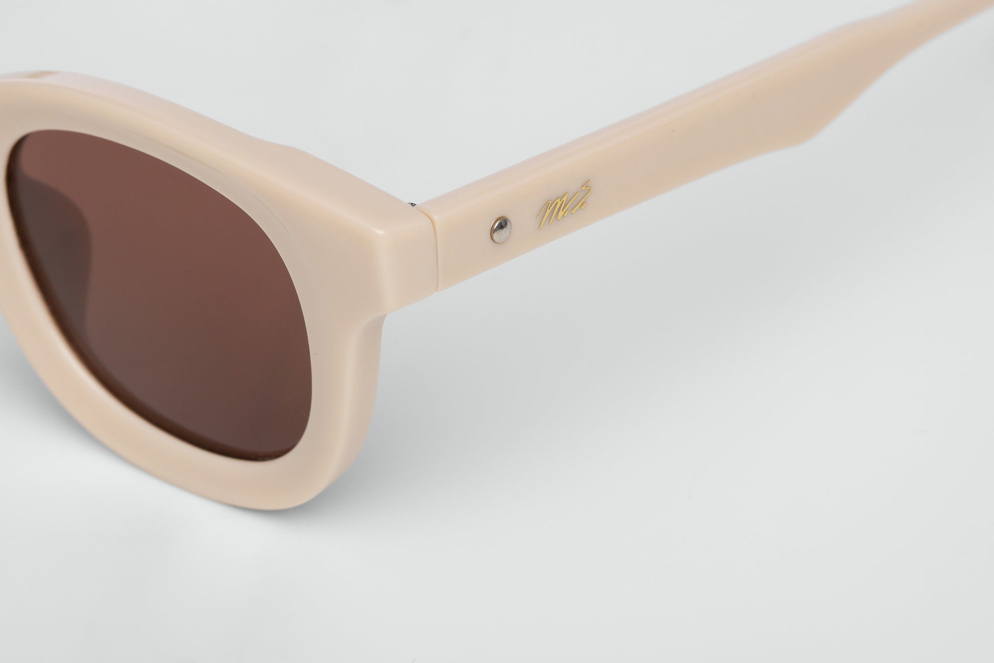 Óculos de Sol Márcia Sensitiva Lumia - Bege/Rosa