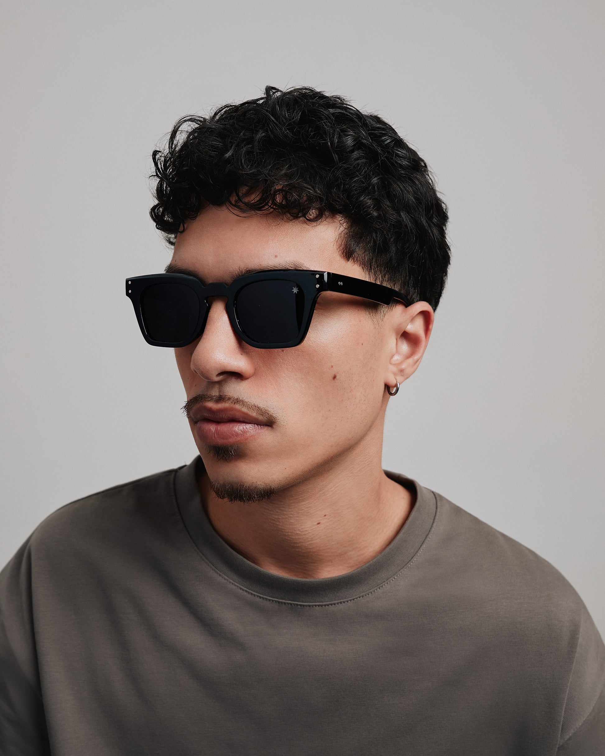 Óculos de Sol DC Ollie - Preto/Marrom