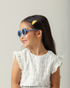 Criança com Óculos de Sol Infantil Hello Kitty Flower Azul Vista de Perfil