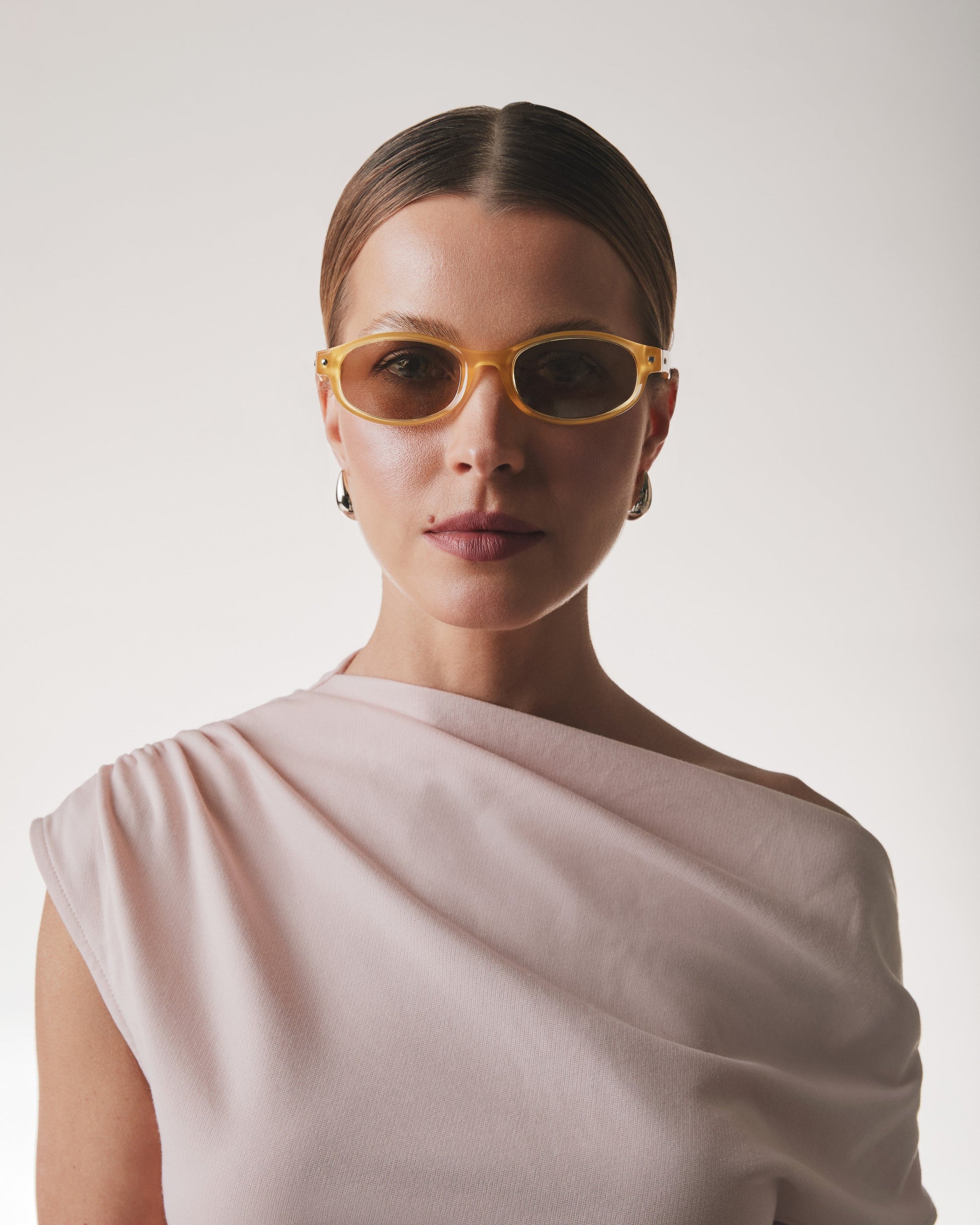 Óculos de Sol Márcia Sensitiva Helia - Amarelo/Cinza