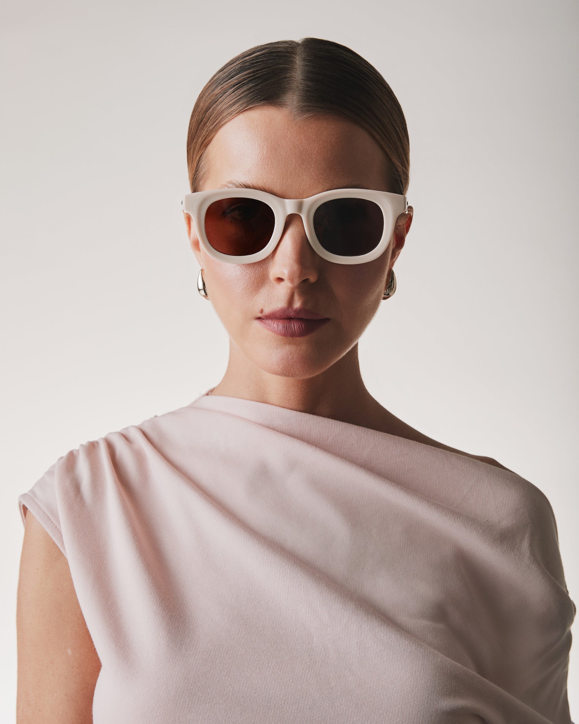 Óculos de Sol Márcia Sensitiva Lumia - Bege/Rosa